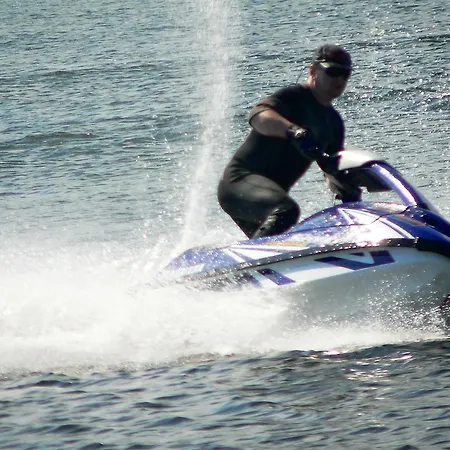 アパート Jetadrenaline Watersports Club *